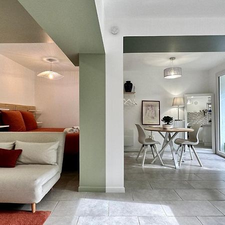 L'Indépendant Apartment Nemours Bagian luar foto