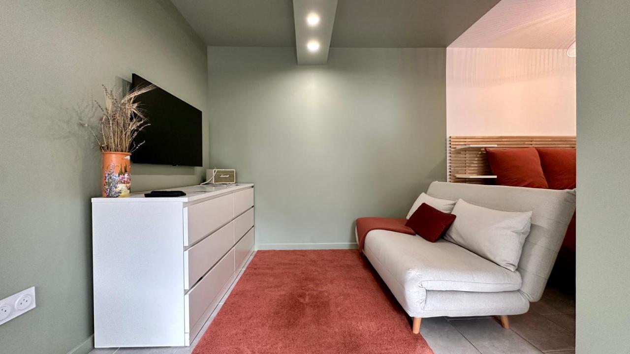 L'Indépendant Apartment Nemours Bagian luar foto