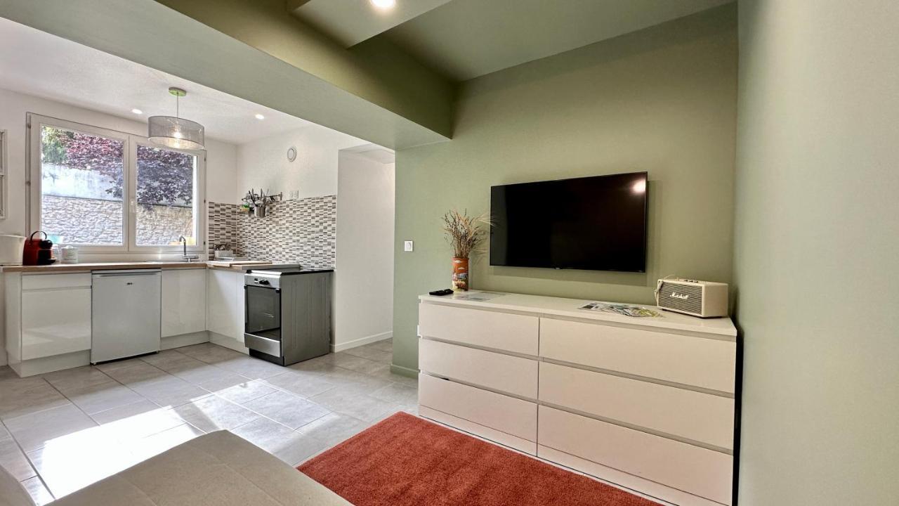 L'Indépendant Apartment Nemours Bagian luar foto